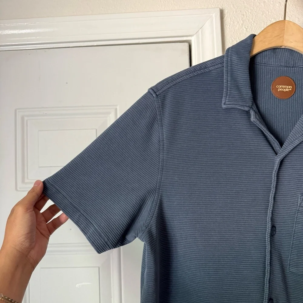 COMMON PEOPLE blue rib ribbed‎ knit cotton blend short sleeve button up shirt